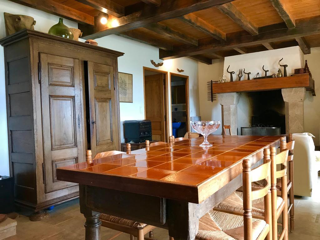 La Petite Maison Des Artistes Castelnau-Pégayrols Kamer foto