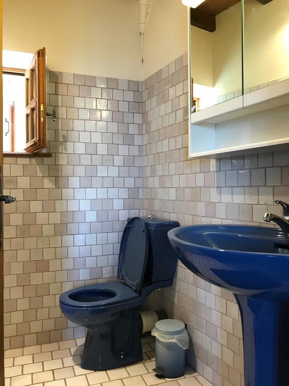 La Petite Maison Des Artistes Castelnau-Pégayrols Kamer foto