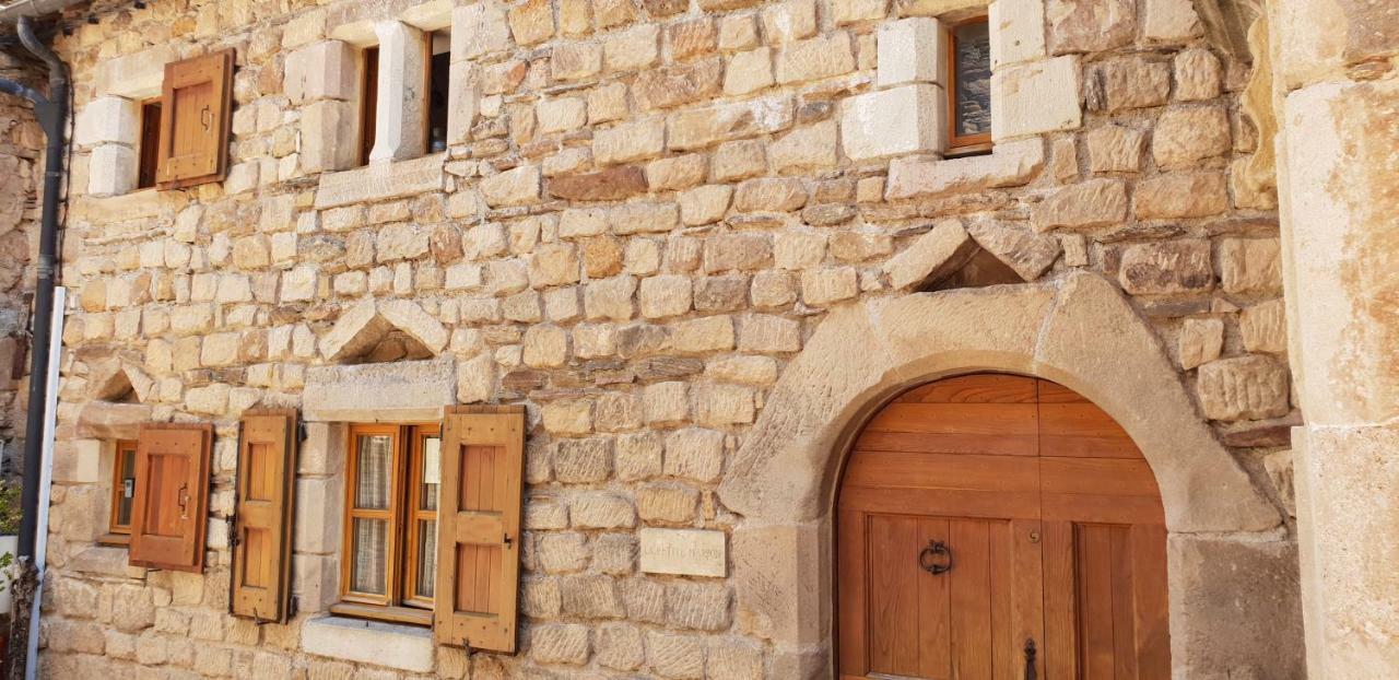 La Petite Maison Des Artistes Castelnau-Pégayrols Buitenkant foto